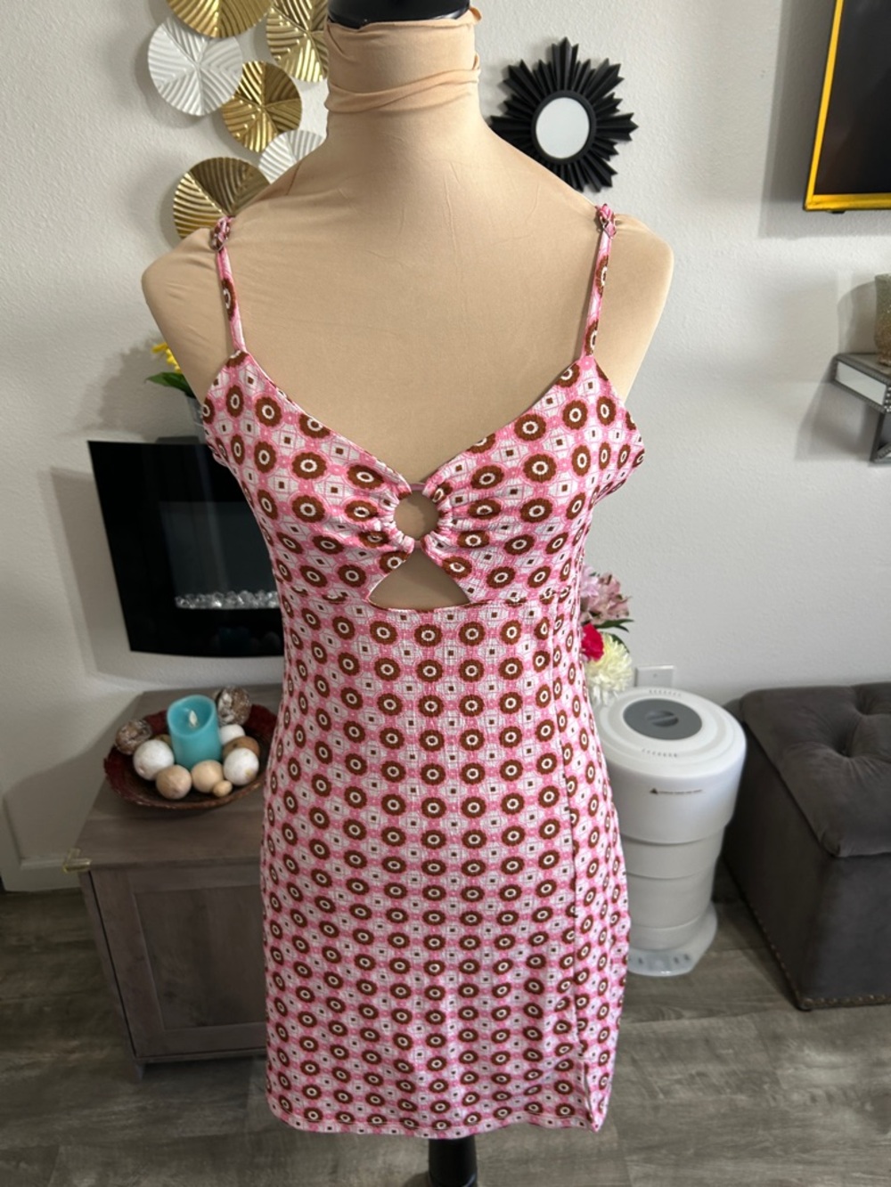 Retro Stretchy Pink Floral Cutout Mini Dress with Ring Detail